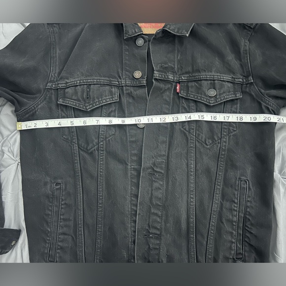 Levi's Black Lightweight Shirt Jacket - Picture 7 of 7